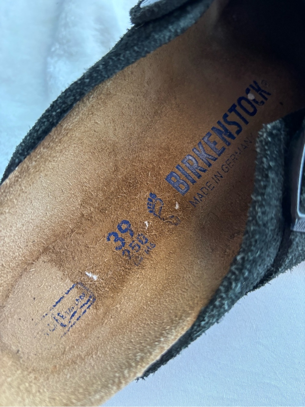 Birkenstock Boston Suede Clogs Black Size 39 / 8W 6M - Picture 6 of 16